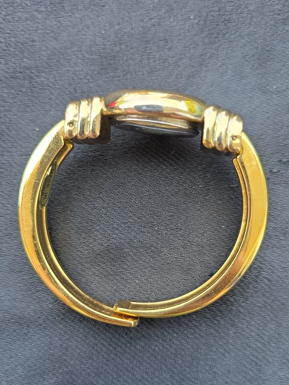 Elegant Solitaire Gold Tone Bangle Watch - Vintage Style